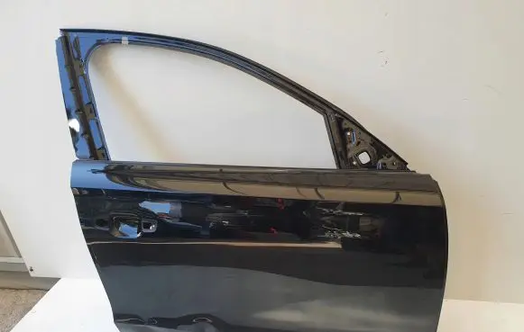 Audi A8 S8 D4 4H Front door