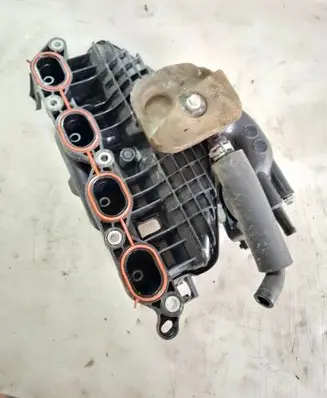 Toyota Yaris Intake manifold 1712021060 PA6GF30