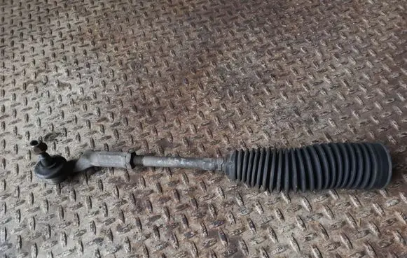 Ford Focus Steering tie rod BV6C3290