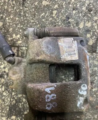 Peugeot 307 Front brake caliper