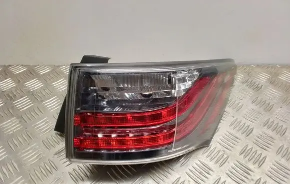 Lexus CT 200H Rear/tail lights