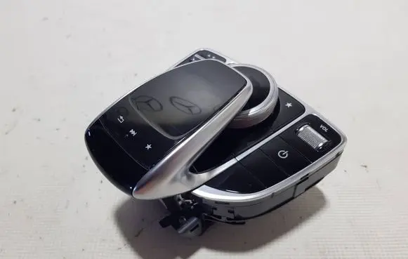 Mercedes-Benz C W205 Radio/CD/DVD/GPS head unit 2059005915DDE A2059005915 A2059059306