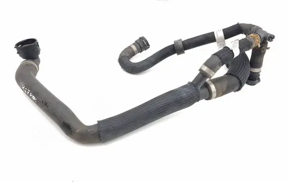 Land Rover Range Rover Evoque L551 Engine coolant pipe/hose K8D28260AC K8D28C480AA