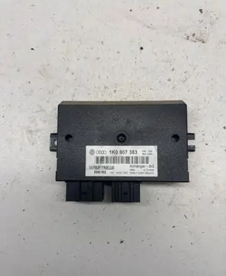 Volkswagen PASSAT B6 Tow bar trailer control unit/module 1K0907383
