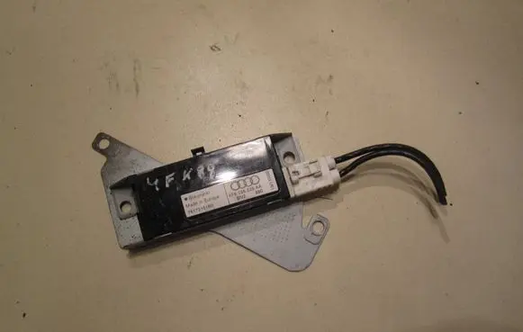Antenna control unit