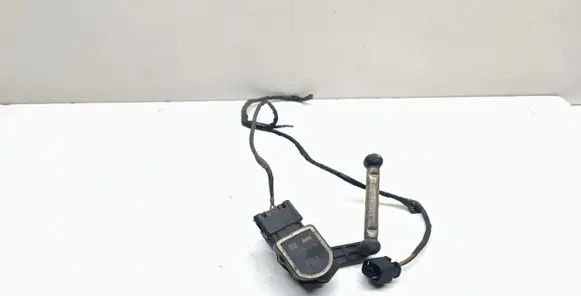BMW X5 E70 Headlight/headlamp level sensor 6778814