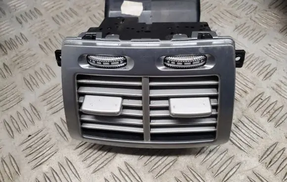 Mercedes-Benz S W221 Rear air vent grill A2218301054