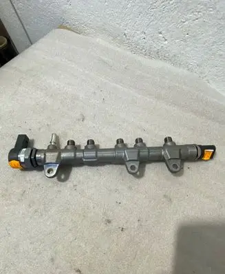 BMW 5 F10 F11 Fuel main line pipe 8514154 0445214315