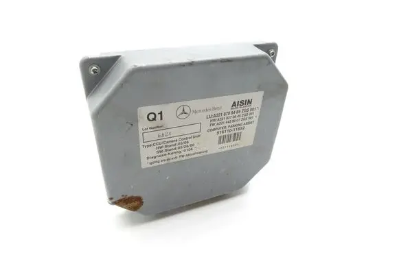 Mercedes-Benz S W221 Camera control unit module A2218270645 A2214423007