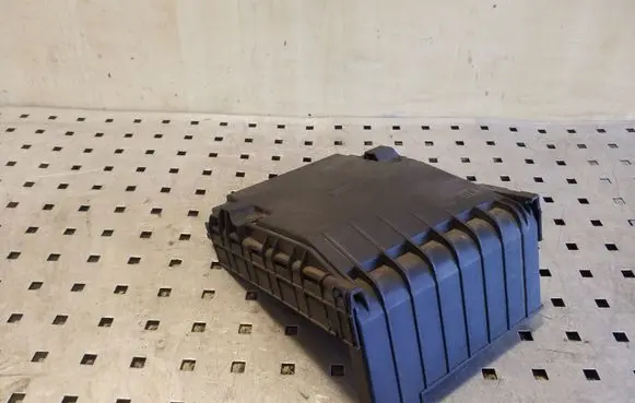 Seat Altea XL Fuse box cover 1K0937132F 1K0937132G