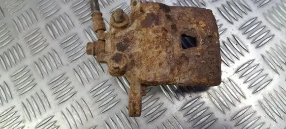 Suzuki Baleno EG Front brake caliper