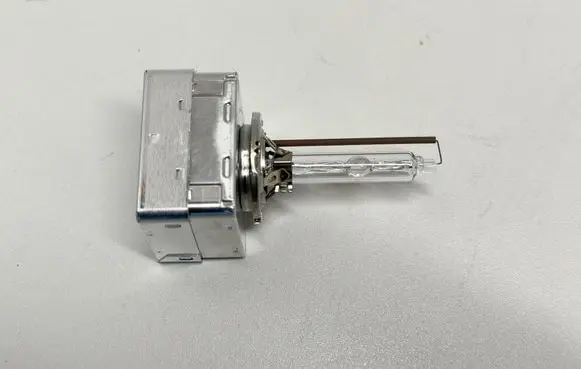 BMW 3 F30 F35 F31 Xenon bulb 7217509 63117217509 D1S