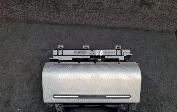 Audi A4 S4 B6 8E 8H Car ashtray 8E0857951F 8E0857951H4PK 8E0857951H