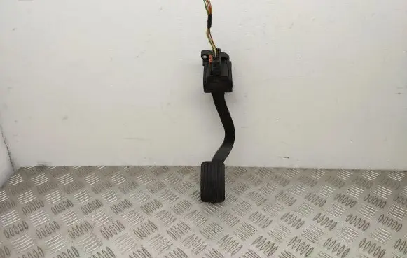 Citroen Berlingo Accelerator throttle pedal 0280755167 9671416880