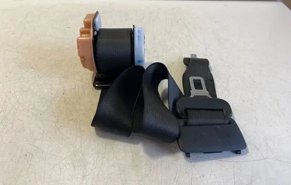 Toyota Corolla E210 E21 Rear seatbelt 7335002180