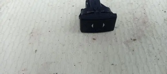 Ford Mondeo Mk III Electric window control switch