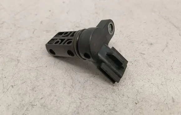 Nissan Note (E11) Camshaft position sensor SG1B000 7108B5 A29630B23