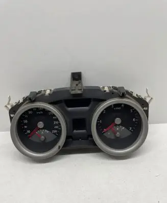 Renault Megane II Speedometer (instrument cluster) 8200364015 35110419 PEBC140039