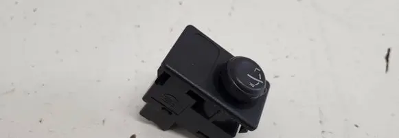 Nissan Almera Tino Wing mirror switch BJB