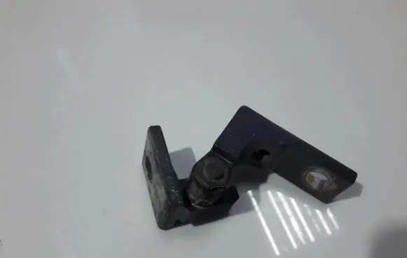Fiat Bravo Front door upper hinge