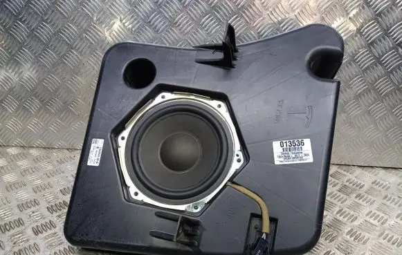 Tesla Model S Subwoofer speaker 1042544-00-A