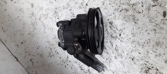 Mazda 323 F Power steering pump 6999