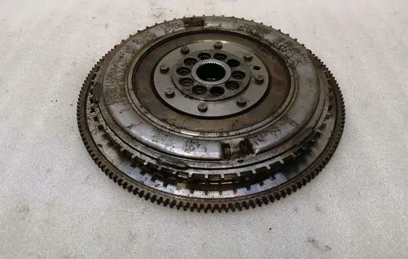Porsche Panamera (970) Flywheel 97011402051