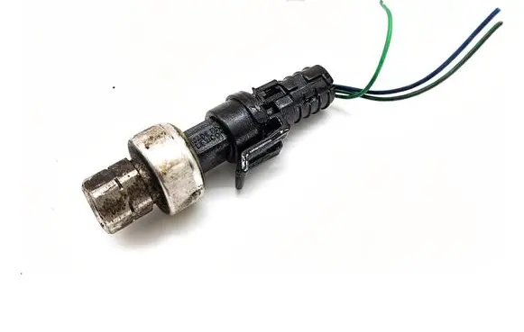 Opel Insignia B Air conditioning (A/C) pressure sensor 13587668