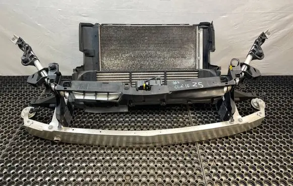 Mercedes-Benz A W176 Radiator support slam panel