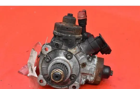 Alpine A610 Fuel injection high pressure pump 059130755DF