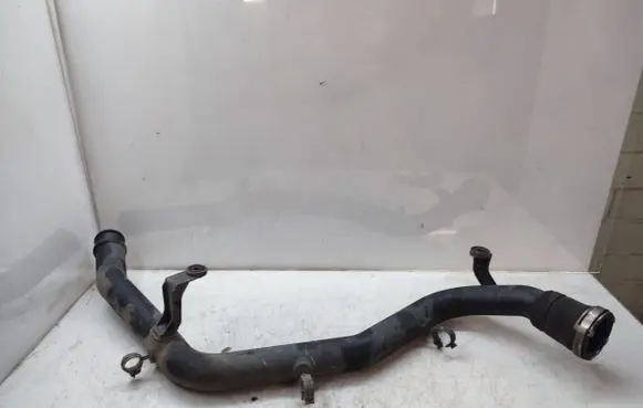 Audi Q7 4L Intercooler hose/pipe 7L6145795AE