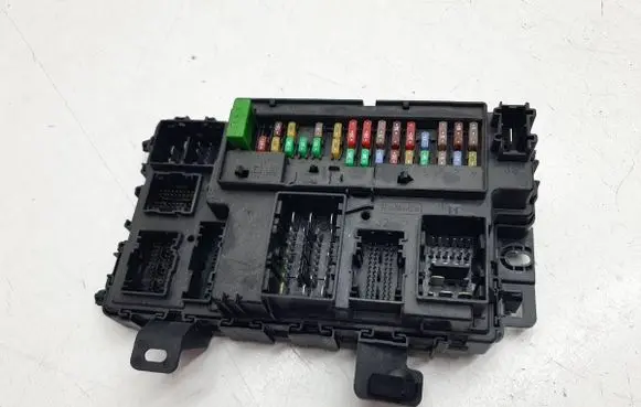 Ford Transit Custom Fuse box set GK2T-15604-FAF