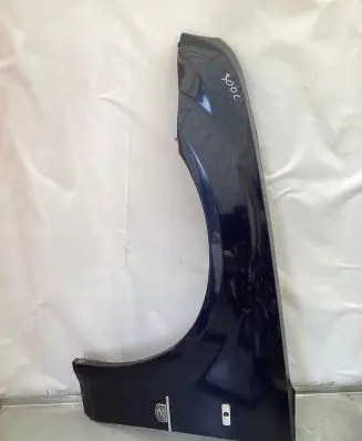 Chrysler 300 - 300C Fender
