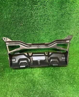 BMW i3 Intercooler air channel guide 51747294627OE