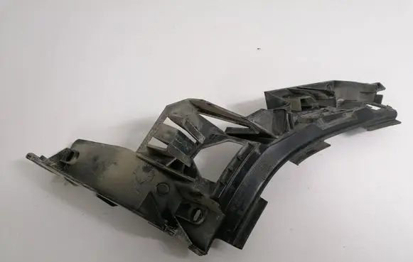 Volkswagen Golf Plus Rear bumper mounting bracket 5M0807393A