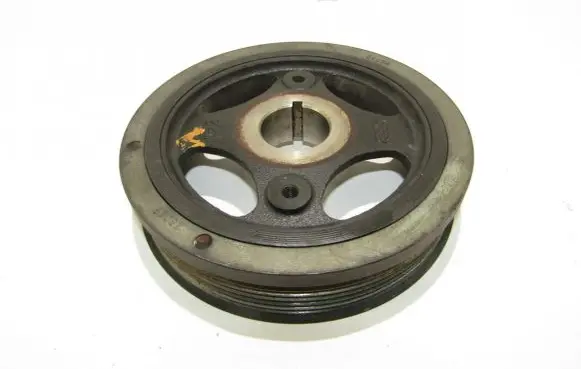Toyota Auris 150 Crankshaft pulley 134080R030