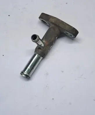 Nissan X-Trail T30 Engine coolant pipe/hose