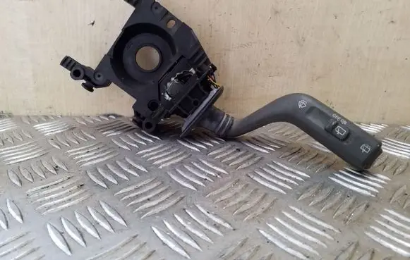 Volvo S40, V40 Wiper control stalk 30618100