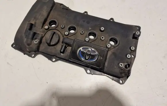 Rocker cam cover