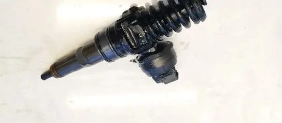 Skoda Octavia Mk2 (1Z) Fuel injector 0986441509 038130079gx