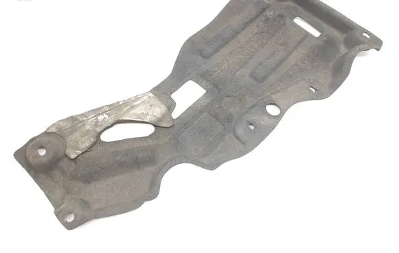 Ford Edge II Engine splash shield/under tray