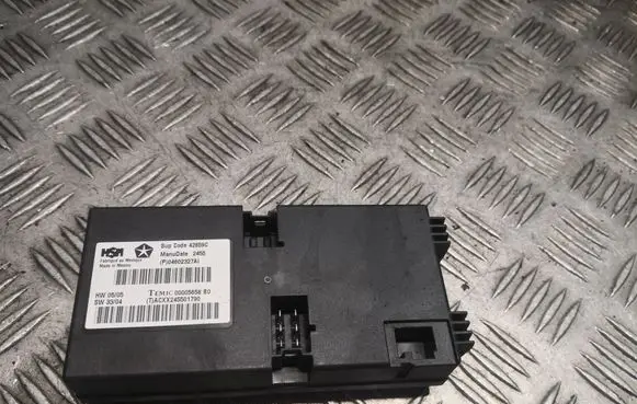 Chrysler 300 - 300C Door central lock control unit/module 04602327AI