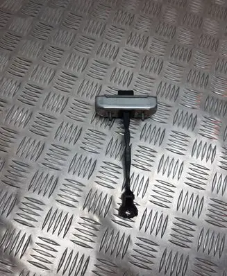 Toyota RAV 4 (XA30) Loading door check strap stopper 