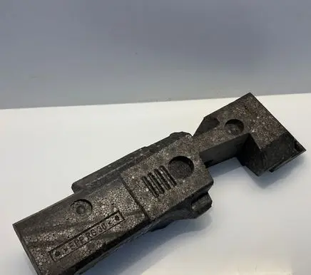 Mercedes-Benz E W212 Front bumper foam support bar A2128850537 2128850537
