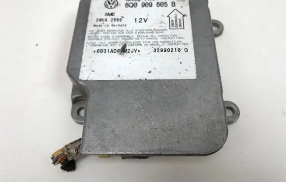 Volkswagen PASSAT B5 Airbag control unit/module 6Q0909605B 5WK42869