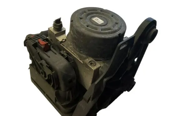 Skoda Octavia Mk3 (5E) ABS Pump 5Q0907379R 10091543253 10062234781