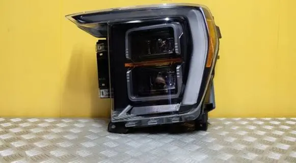 Ford F150 Headlight/headlamp ML34-13E017-BD 1872