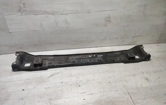 Mercedes-Benz GLK (X204) Engine bonnet/hood lock trim molding PP204620617 A2046200172