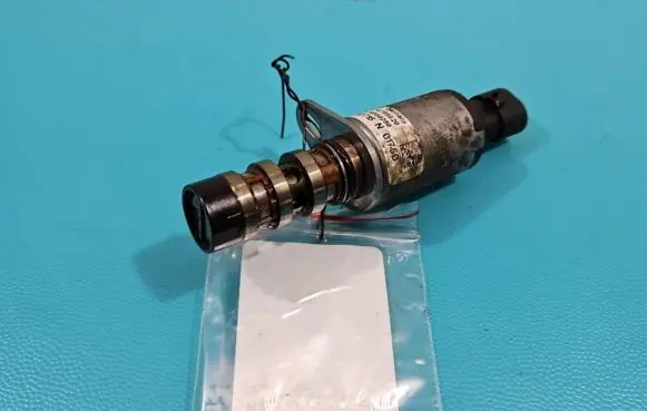 Camshaft position sensor