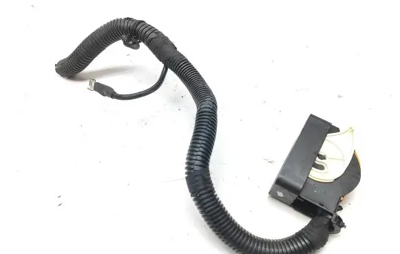 Fiat 500E ABS module connector plug 